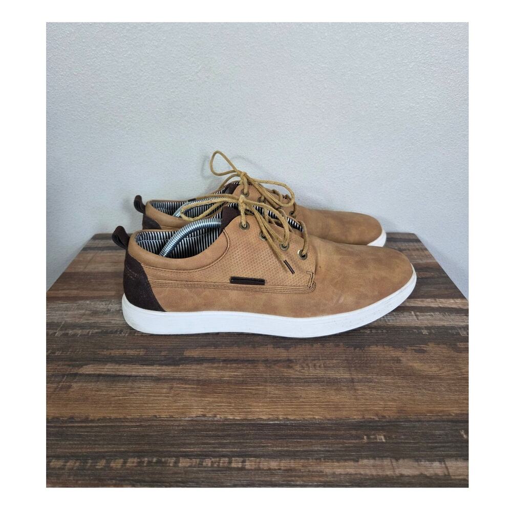 Steve Madden Men's Halliday Cognac Faux Leather Low Top Sneaker Size 9.5